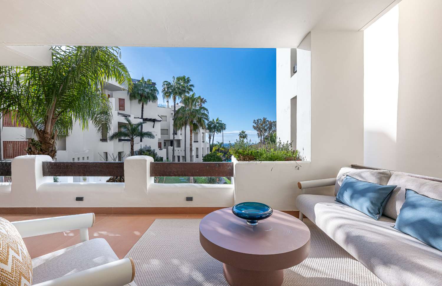 Piso de lujo en venta en Bahía del Velerín-Nueva Milla de Oro-Estepona