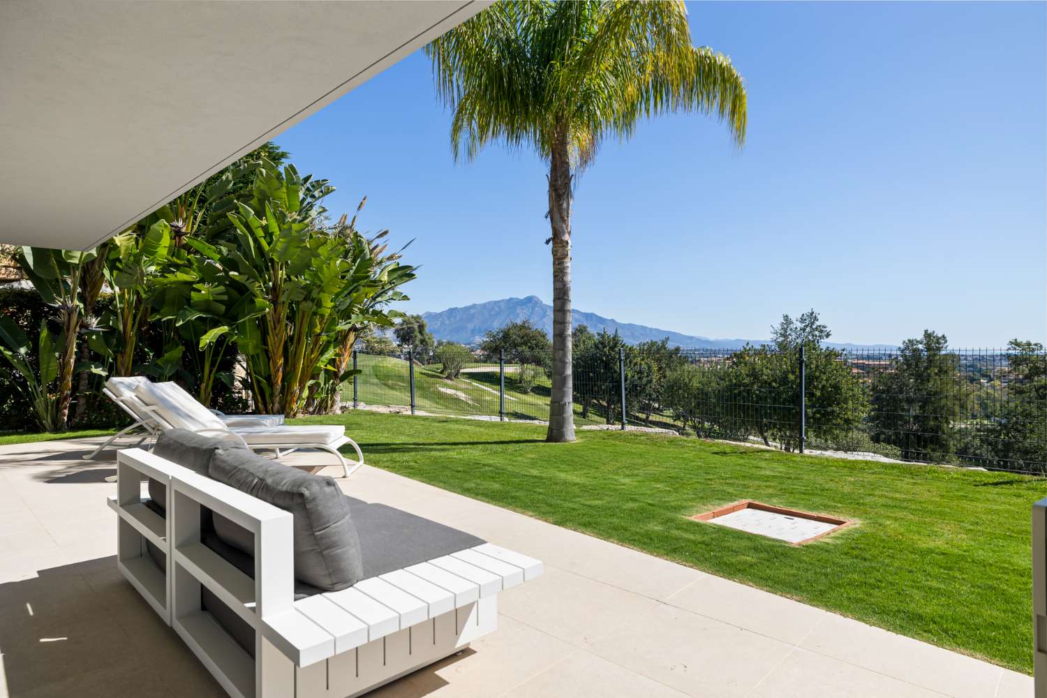 Villa Aqua – Moderne villa in La Alquería, Benahavís