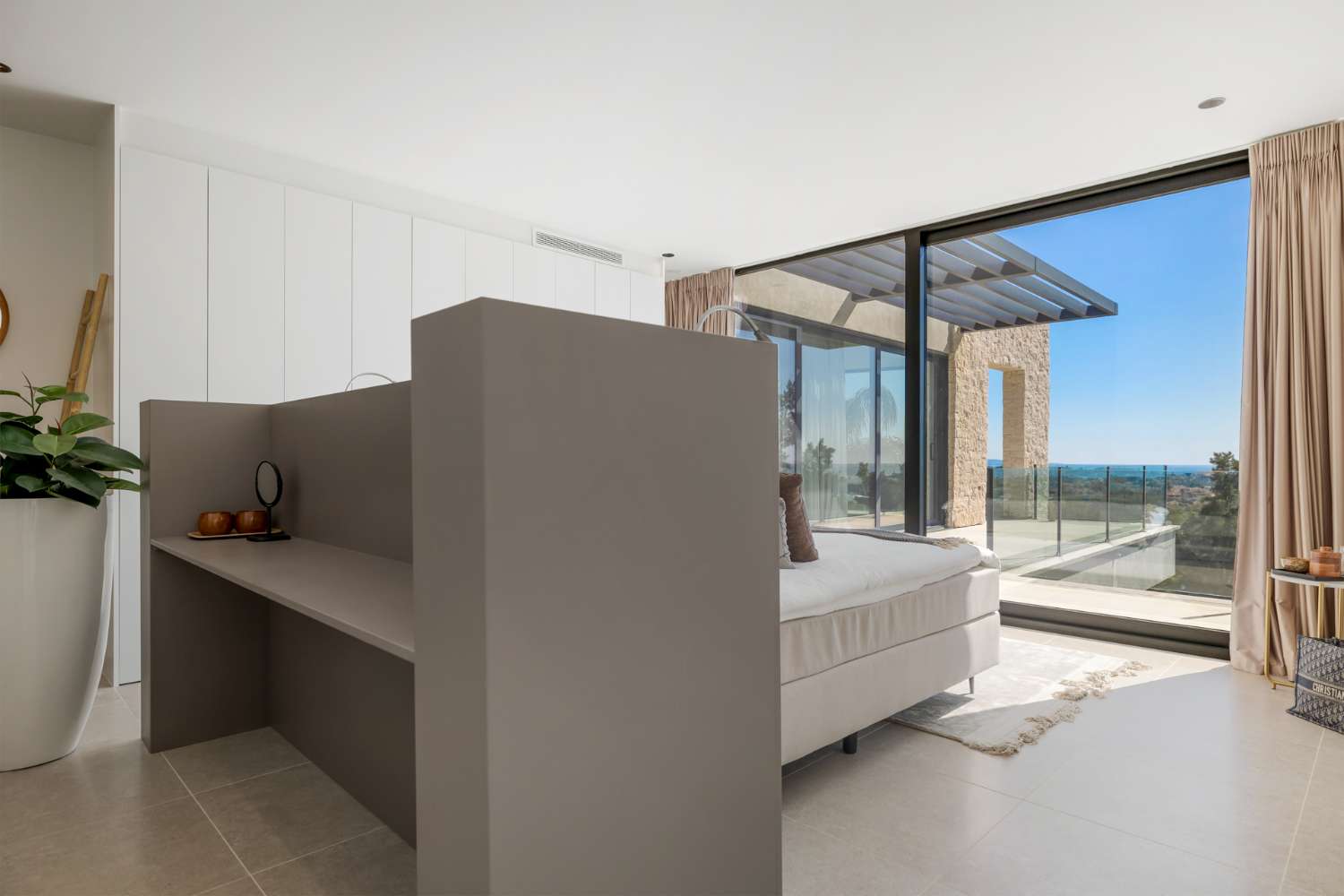Villa Aqua – Moderne villa in La Alquería, Benahavís