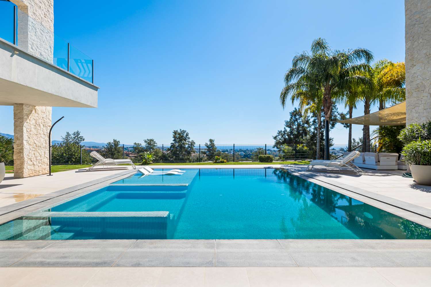 Villa Aqua – Moderne villa in La Alquería, Benahavís