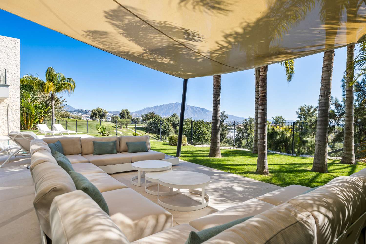 Villa Aqua – Moderne villa in La Alquería, Benahavís
