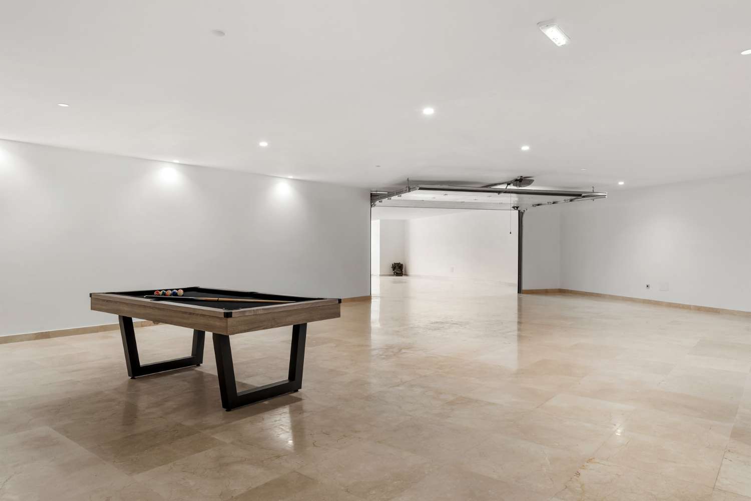 VILLA FUEGO, URB. LA ALQUERIA, BENAHAVÍS