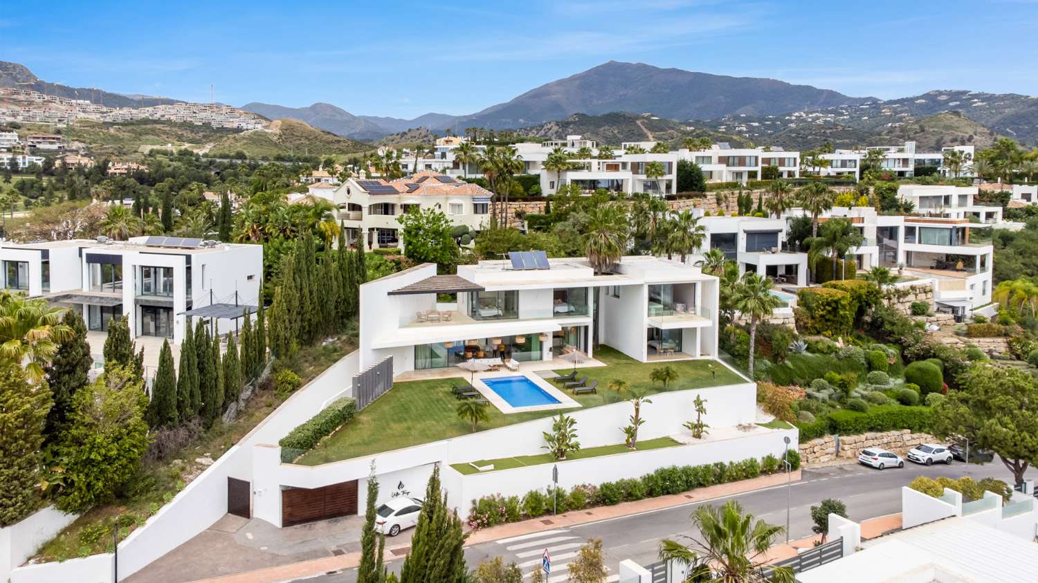 VILLA FUEGO, URB. LA ALQUERIA, BENAHAVÍS