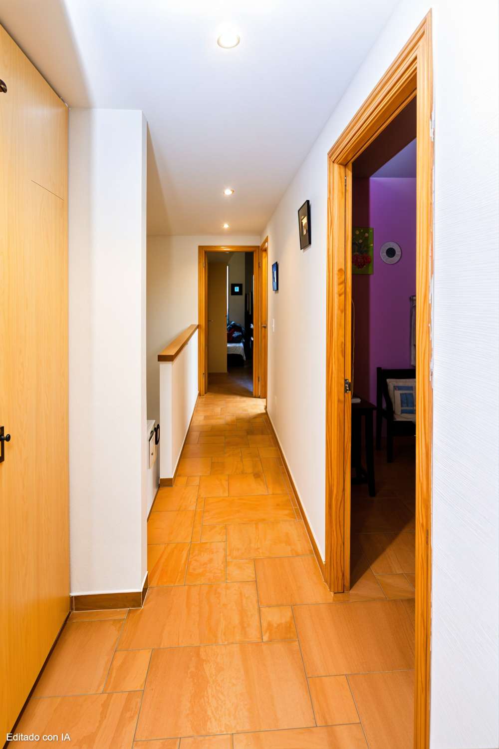Magnífico chalet adosado con gran terraza, sótano, 2 plazas de garaje y piscinas comunitarias en Alhaurín de la Torre