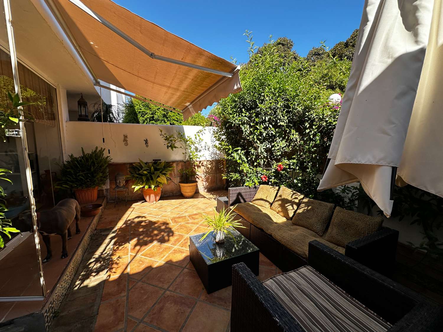 CASA ADOSADA DE 3 HABITACIONES EN NAGÜELES, MARBELLA