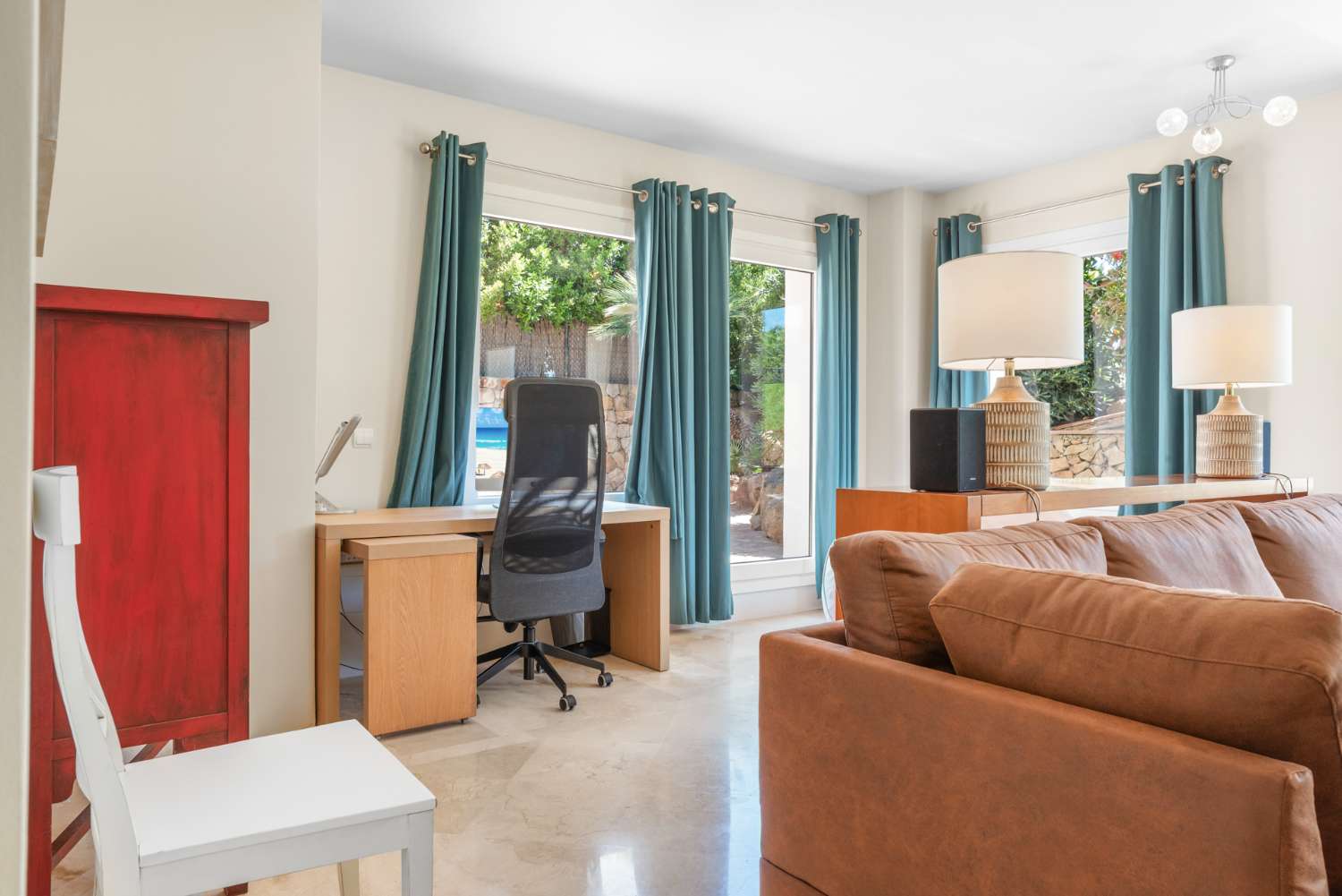 Una hermosa villa de 4 habitaciones en La Paloma, entre Sotogrande y La Duquesa.