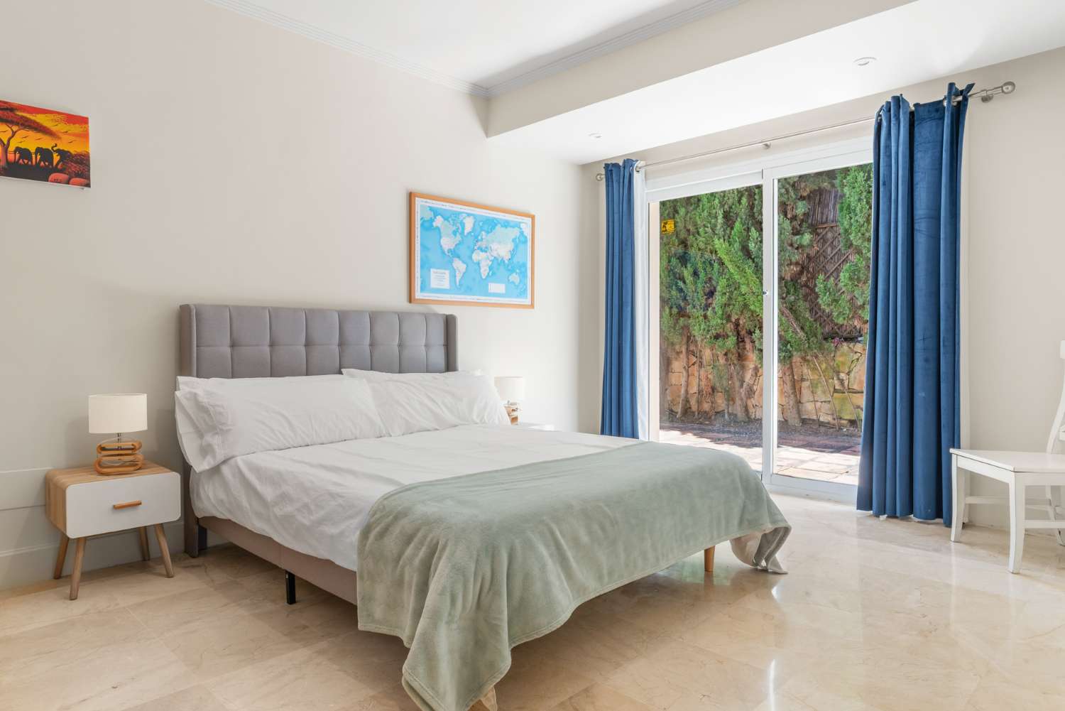 Una hermosa villa de 4 habitaciones en La Paloma, entre Sotogrande y La Duquesa.
