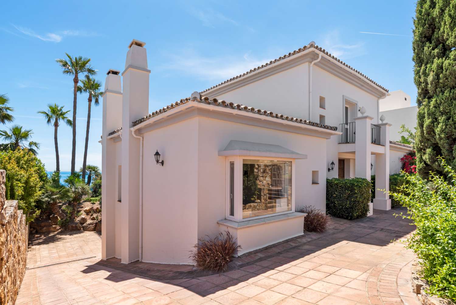 Una hermosa villa de 4 habitaciones en La Paloma, entre Sotogrande y La Duquesa.