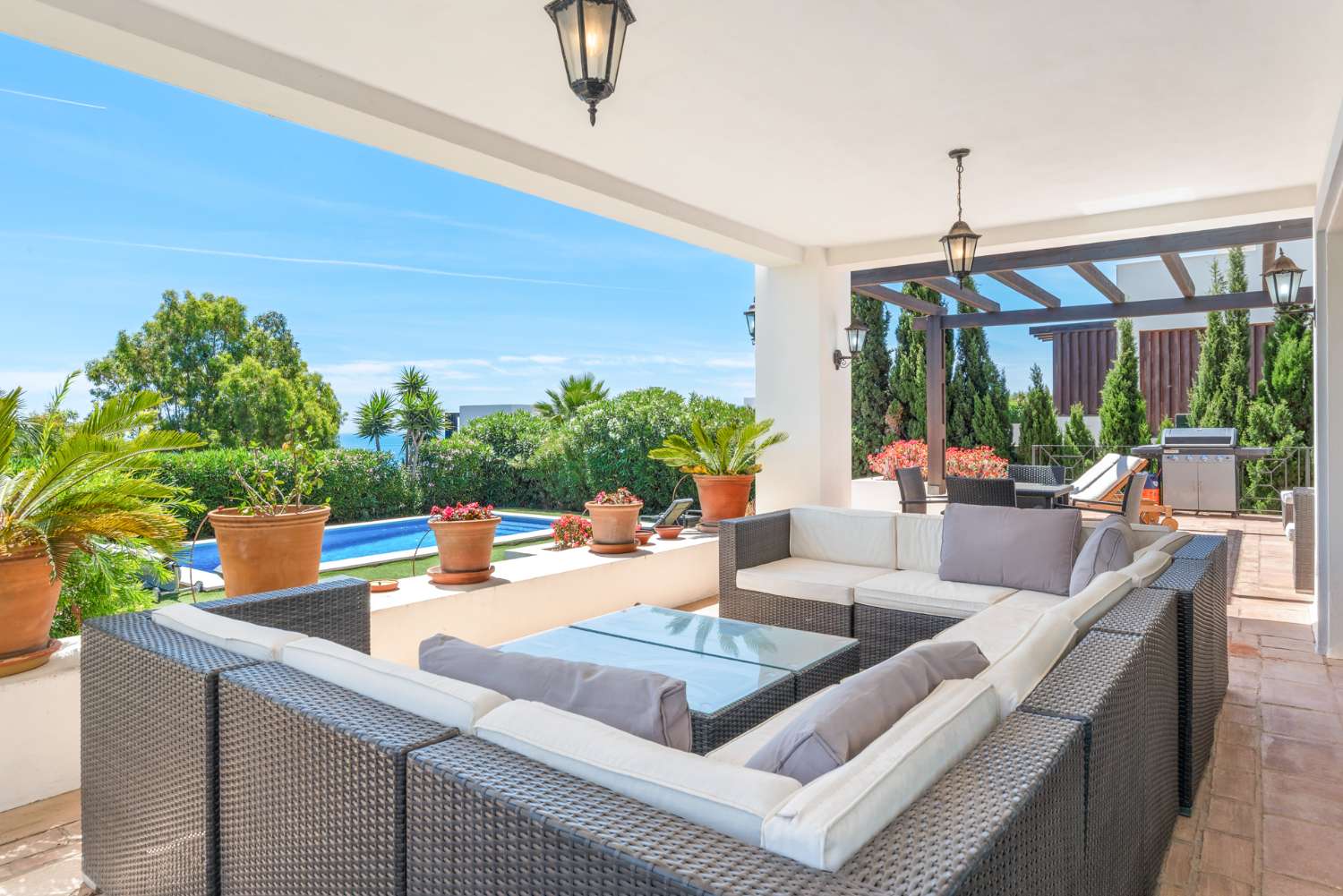 Una hermosa villa de 4 habitaciones en La Paloma, entre Sotogrande y La Duquesa.