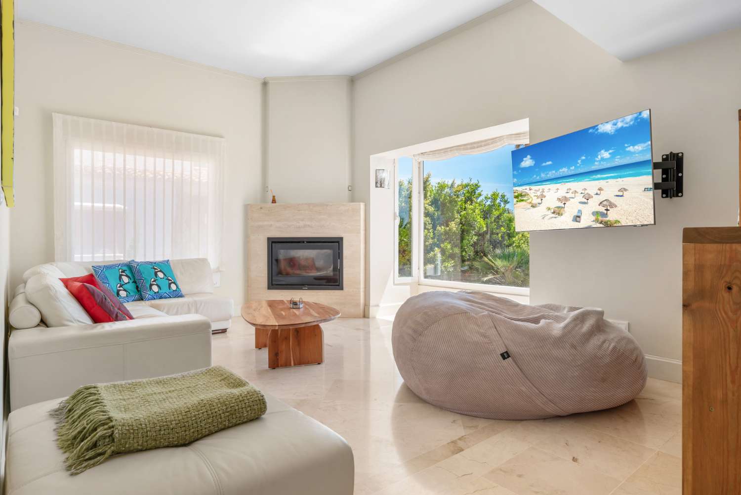 Una hermosa villa de 4 habitaciones en La Paloma, entre Sotogrande y La Duquesa.