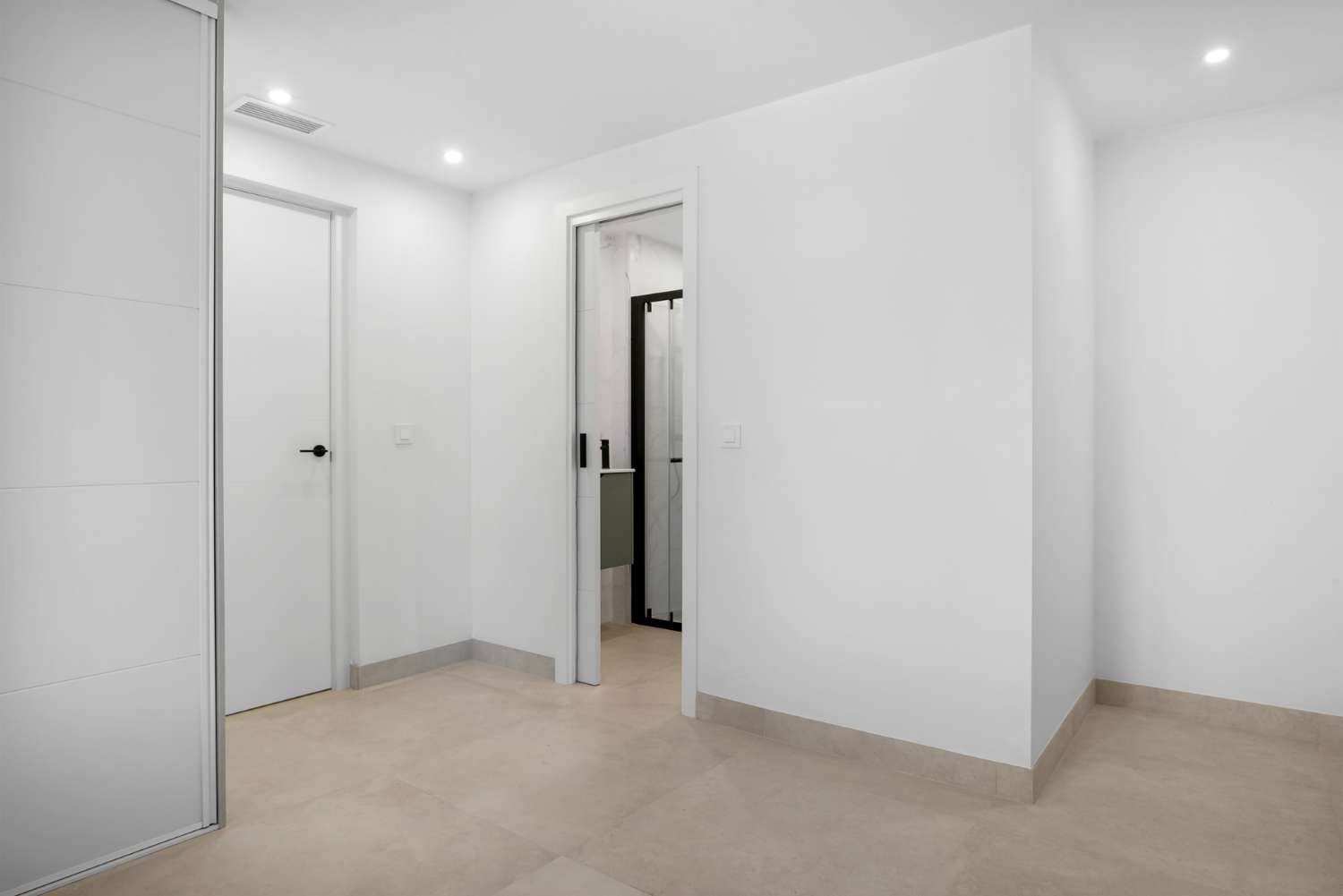Apartamento en venta en Nueva Andalucía (Marbella)