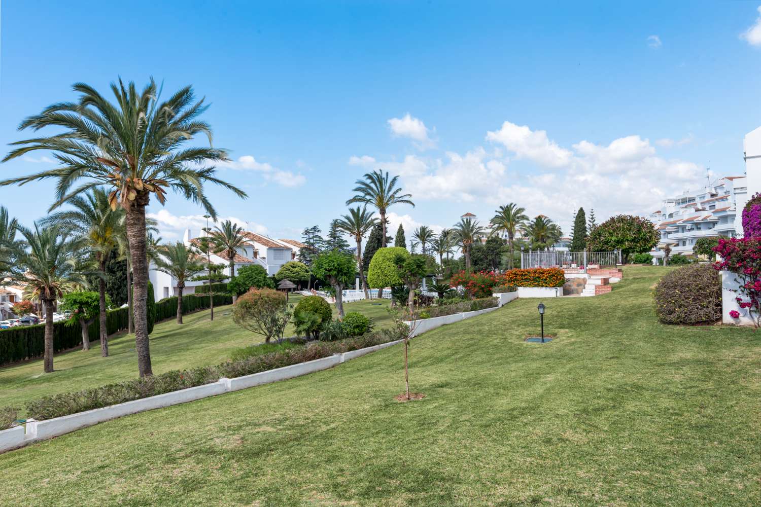 Apartamento en venta en Nueva Andalucía (Marbella)