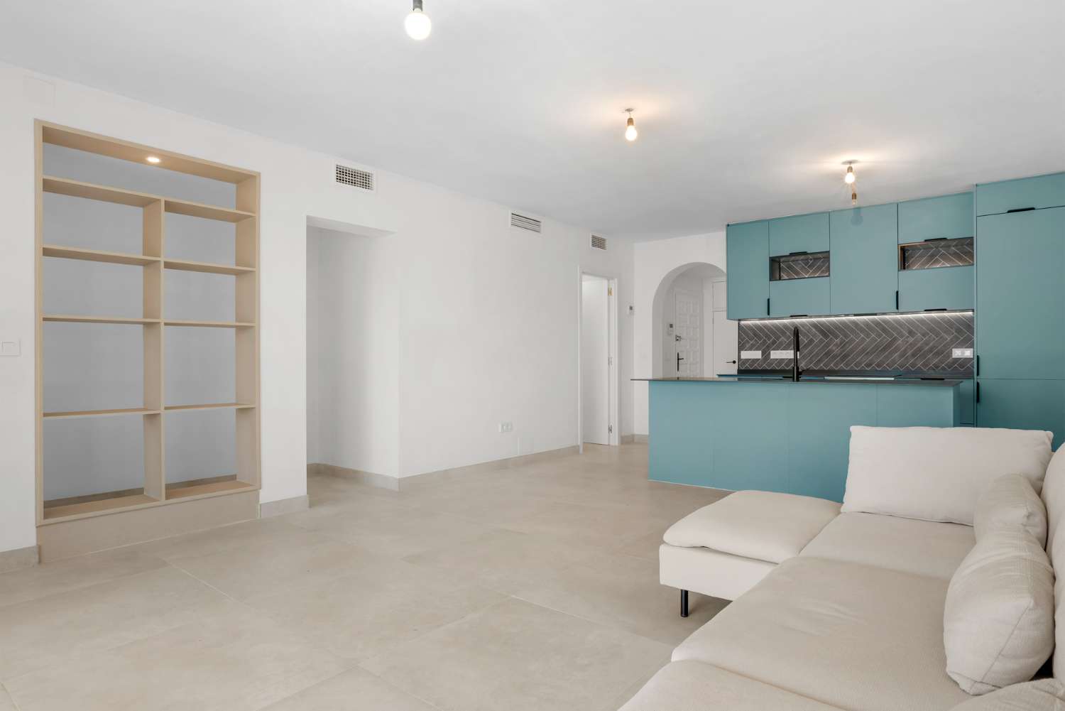 Apartamento en venta en Nueva Andalucía (Marbella)