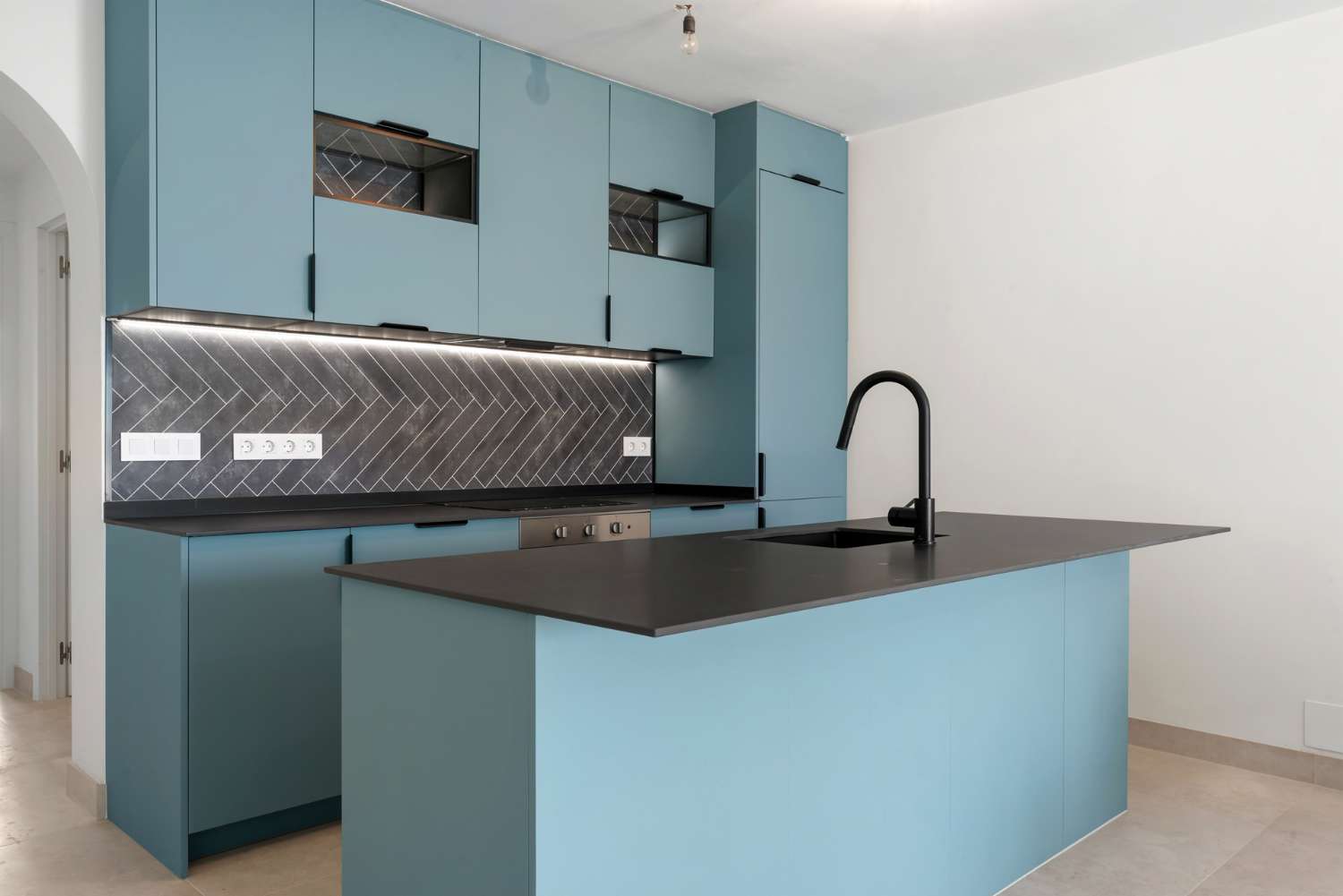 Apartamento en venta en Nueva Andalucía (Marbella)