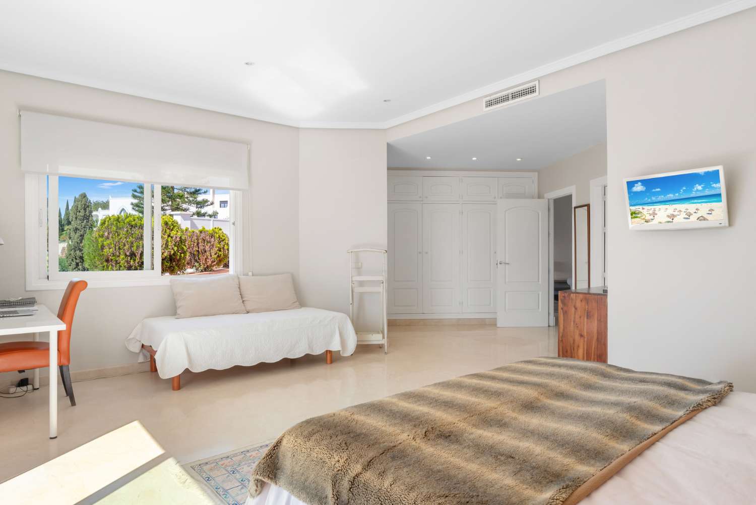 VILLA CANDELA – EL PARAISO ALTO, BENAHAVÍS