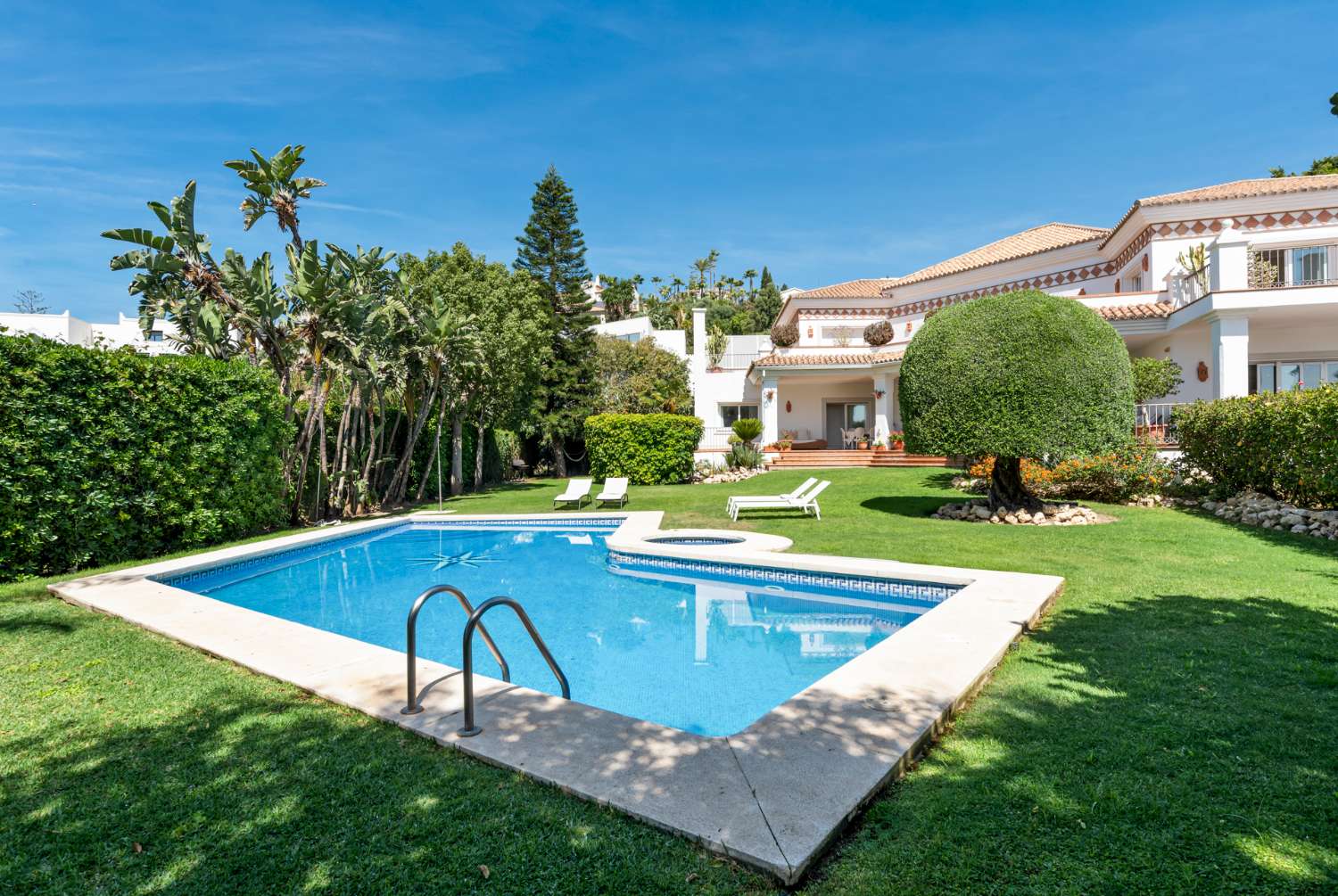 VILLA CANDELA – EL PARAISO ALTO, BENAHAVÍS