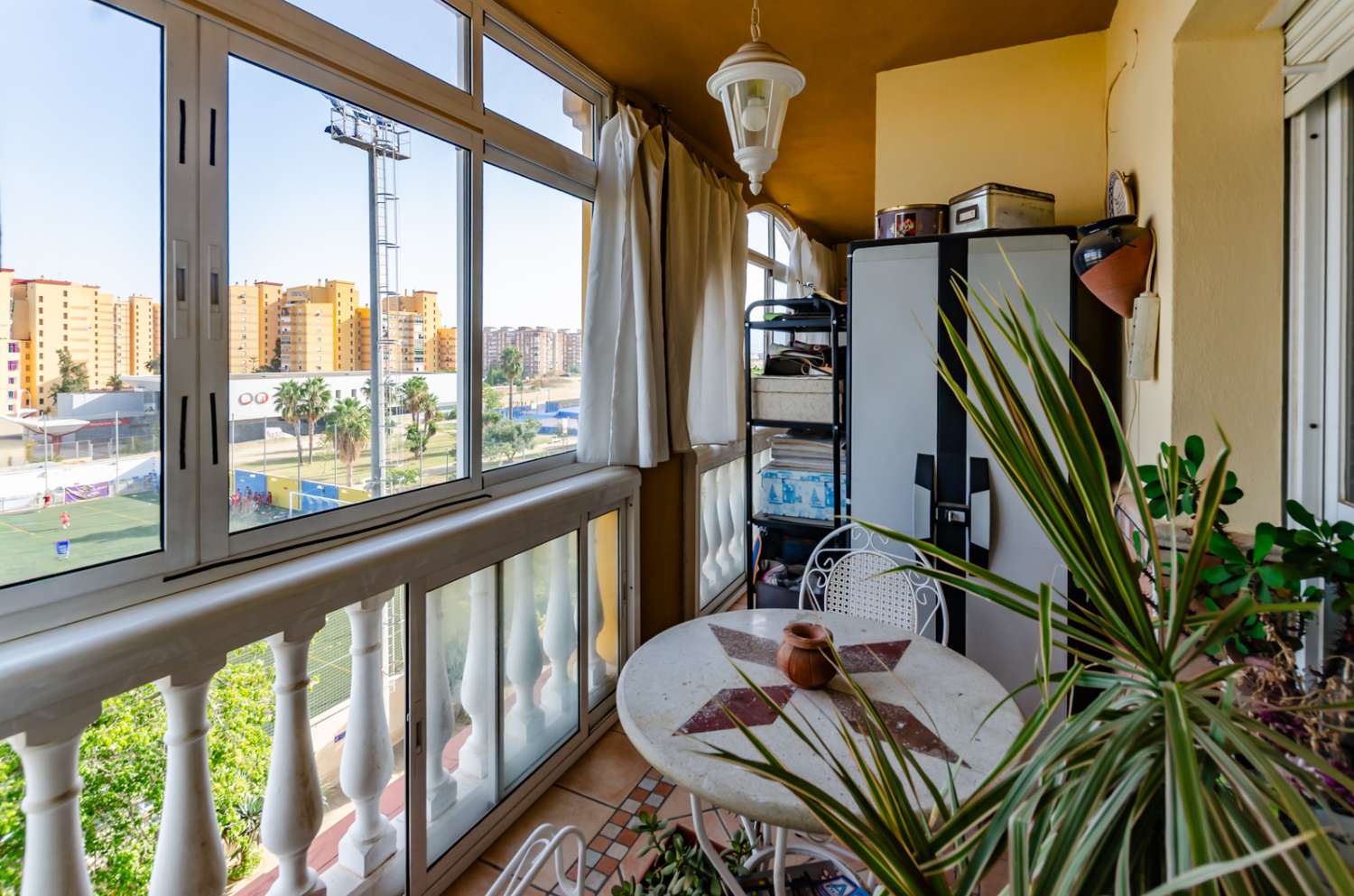 ÁTICO DE 4 DORMITORIOS CON TERRAZA Y SOLÁRIUM PRIVATIVO DE CASI 100 m² EN CORTIJO ALTO